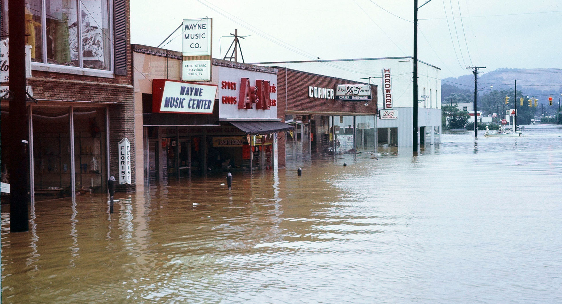 Hurricane Camille 01